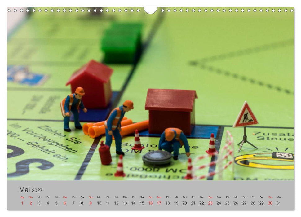 Miniaturen - Das Leben der Minis (CALVENDO Wandkalender 2027)