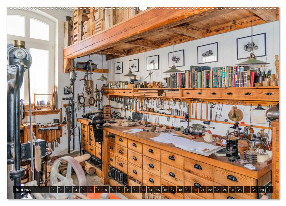 Traditionelles Handwerk, Werkstätten und Werkbänke im Focus (CALVENDO Wandkalender 2027)