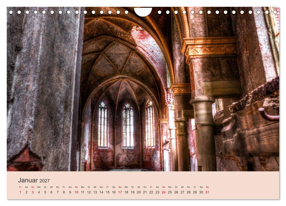 Vergessene Kirchen und Kapellen (CALVENDO Wandkalender 2027)