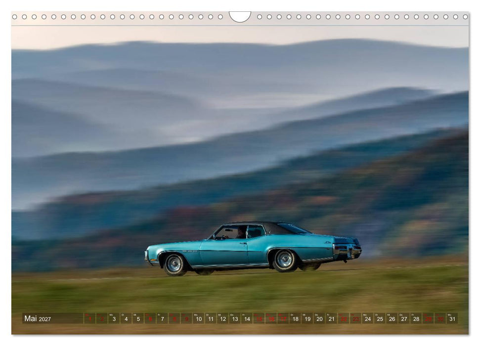 on the road Classic Coupés (CALVENDO Wandkalender 2027)