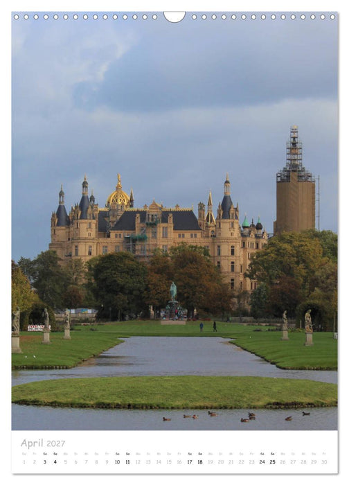 Ein Tag durch Schwerin (CALVENDO Wandkalender 2027)