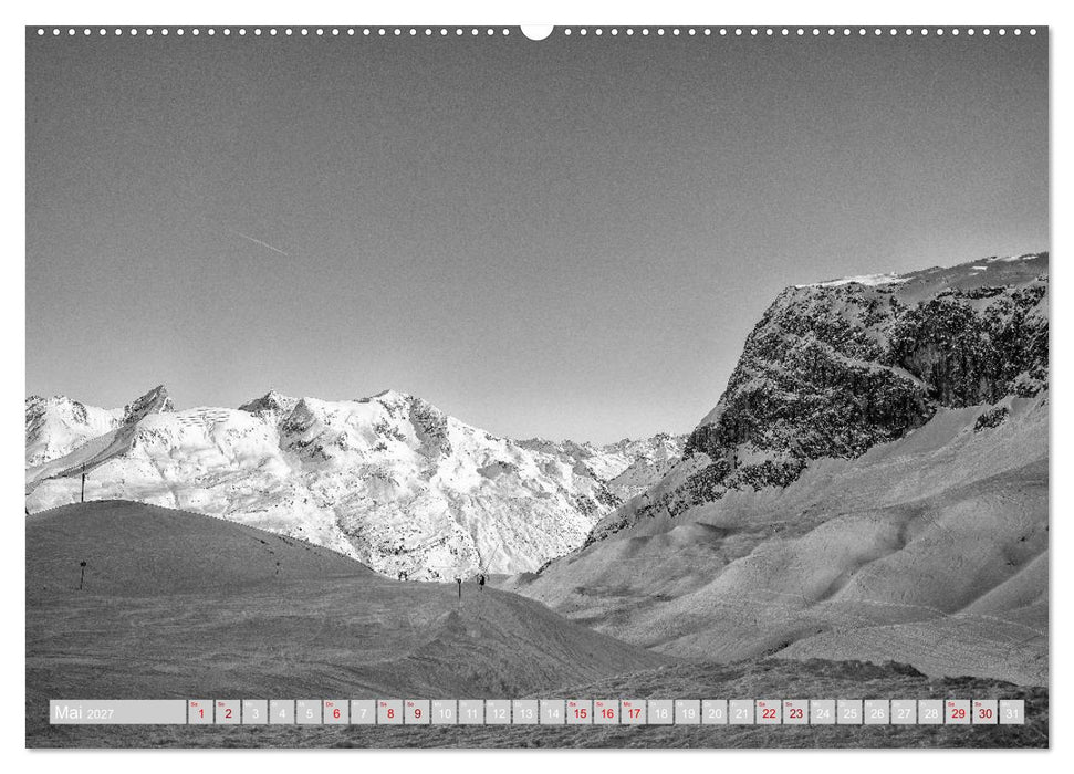 Arlberg black and white (CALVENDO Premium Wandkalender 2027)