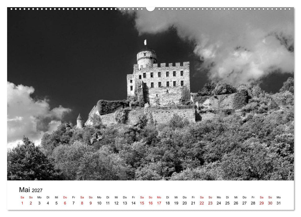 Burgen in schwarzweiß - Wie aus alten Zeiten (CALVENDO Premium Wandkalender 2027)