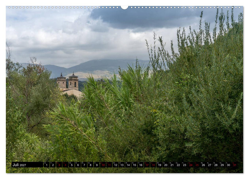 Einsame Dörfer - Eine Wanderung in den Abruzzen (CALVENDO Premium Wandkalender 2027)