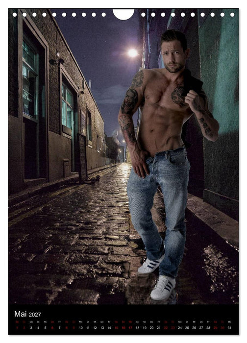 Master - Body...trainierte Körper (CALVENDO Wandkalender 2027)