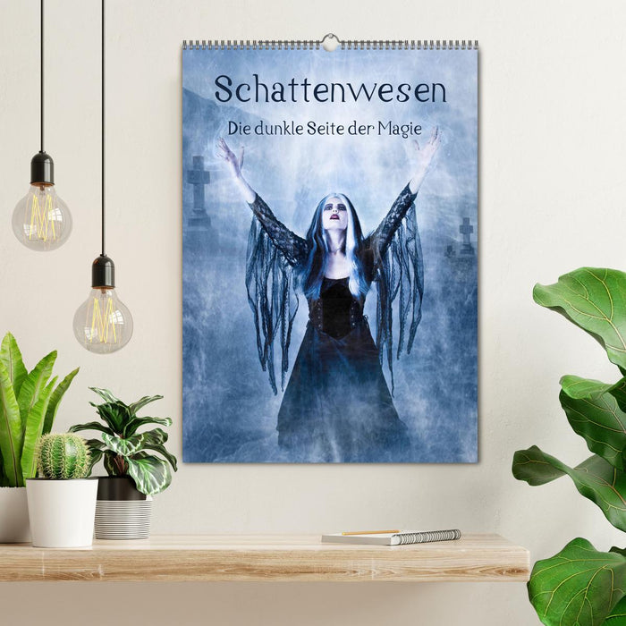 Schattenwesen - Die dunkle Seite der Magie (CALVENDO Wandkalender 2027)