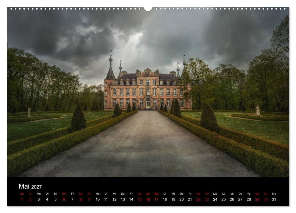 Auch von außen haben Lost Places ihren Charme (CALVENDO Premium Wandkalender 2027)