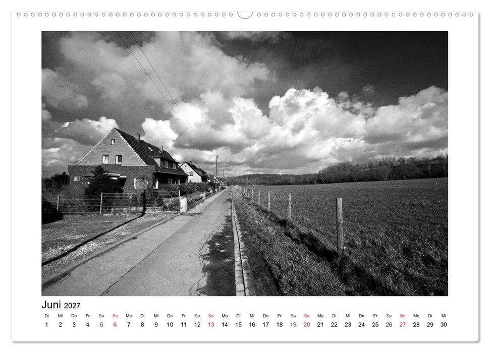 Bochum Black and White (CALVENDO Premium Wandkalender 2027)