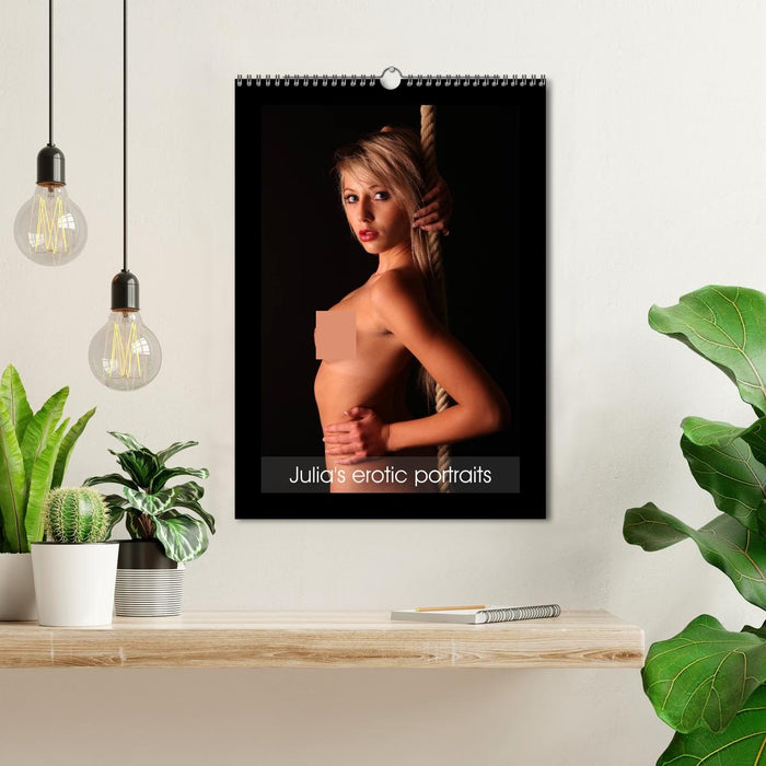 Julia's erotic portraits (CALVENDO Monthly Calendar 2027)