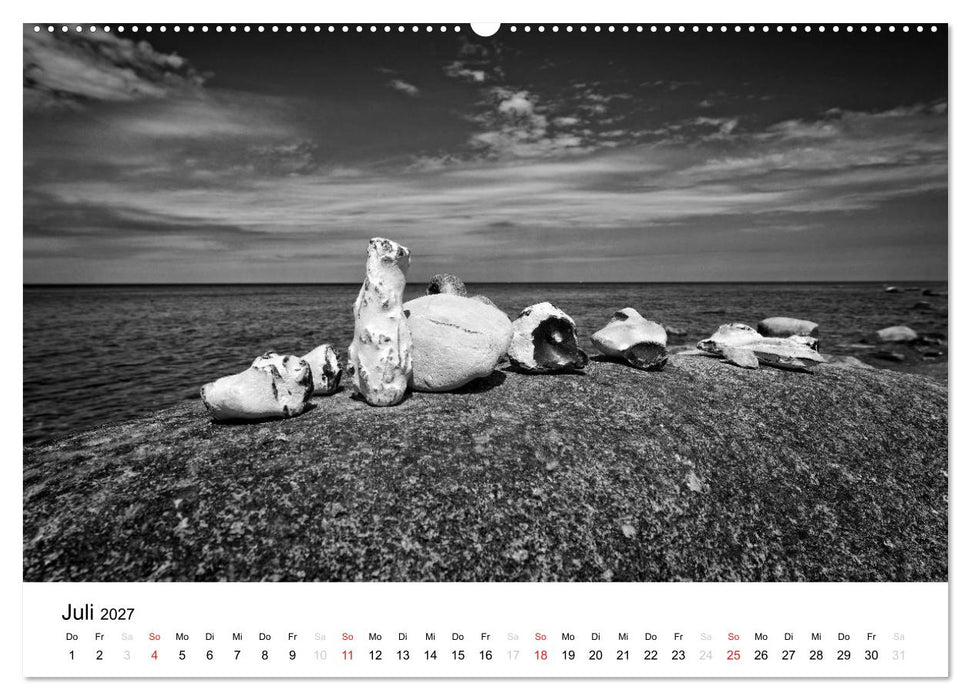 Ostseebad Zingst - Impressionen in Schwarz-Weiß (CALVENDO Premium Wandkalender 2027)