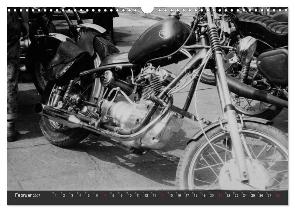 east Rider - Biker und Bikes aus der DDR (CALVENDO Wandkalender 2027)