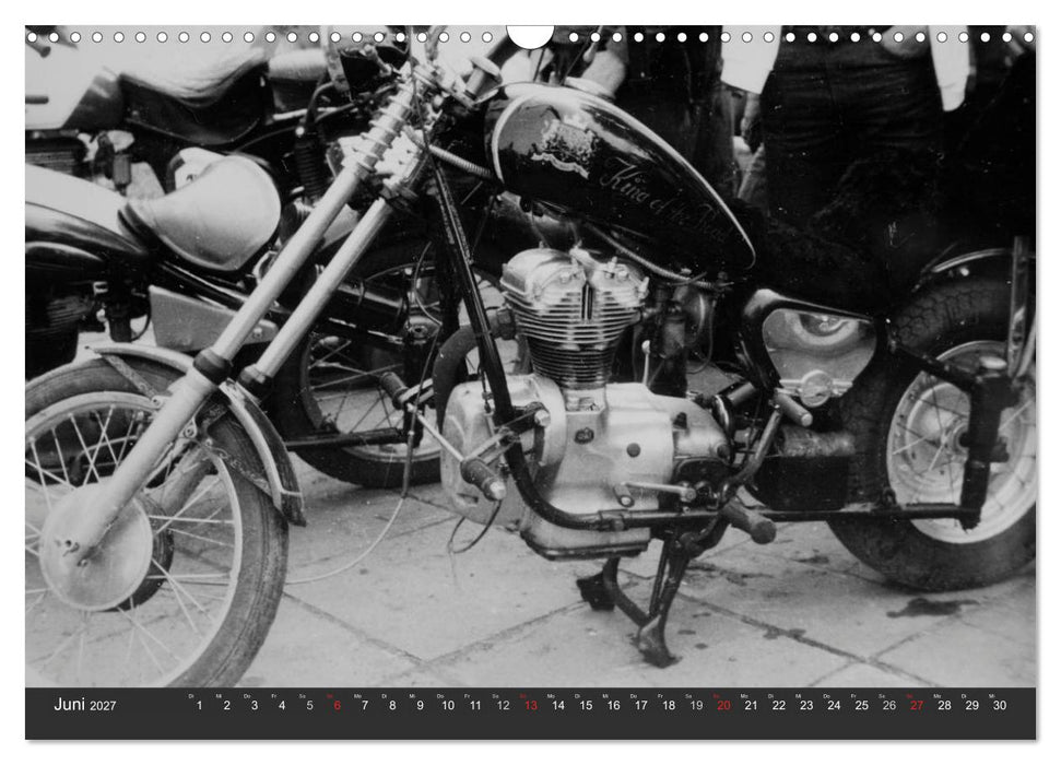 east Rider - Biker und Bikes aus der DDR (CALVENDO Wandkalender 2027)