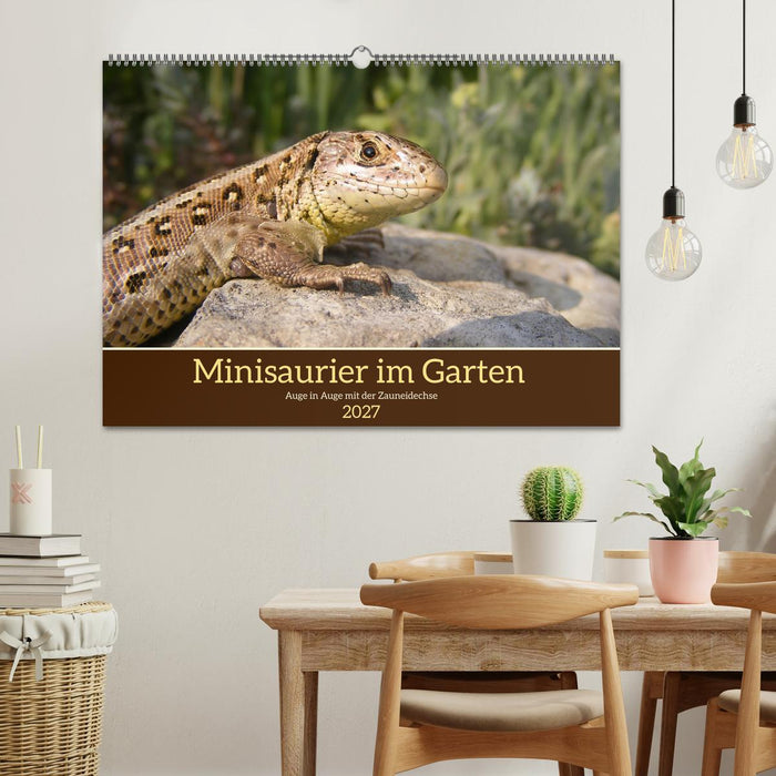 Minisaurier im Garten (CALVENDO Wandkalender 2027)