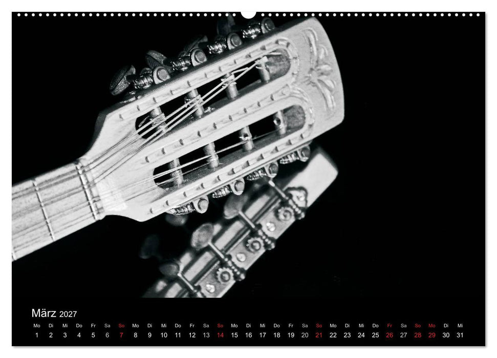 Meine Saiten Ansichten - Banjo, Gitarre, Klavier, Ukulele und Zitter von Ulrike SSK (CALVENDO Premium Wandkalender 2027)