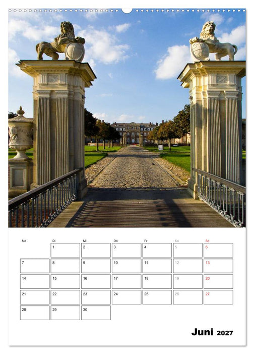 Eindrucksvolle Burgen, malerische Schlösser im Münsterland (CALVENDO Wandkalender 2027)