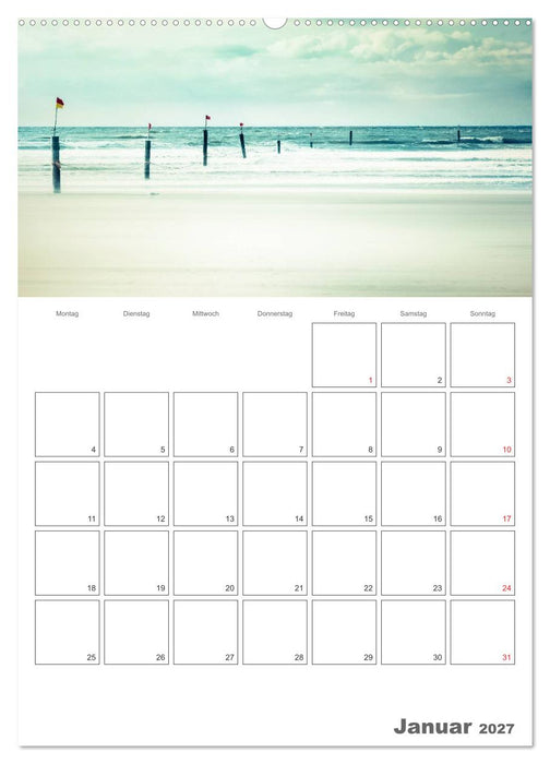 Strandbilder - Künstlerische Impressionen von der Nordsee (CALVENDO Wandkalender 2027)
