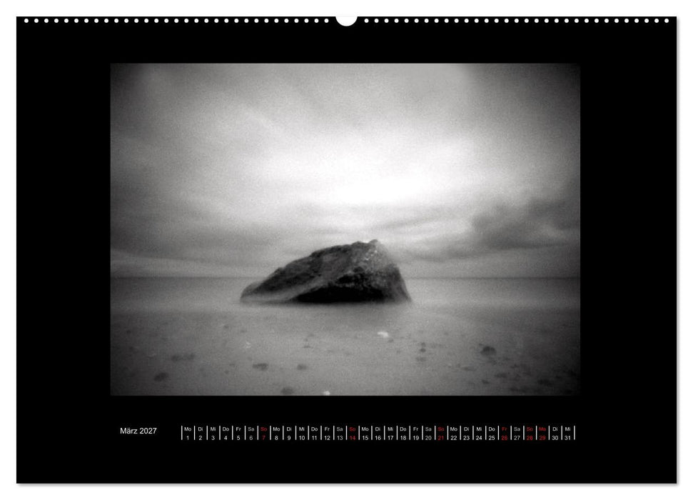 Aus der Zeit gefallen - Fotografie mit der Camera Obscura (CALVENDO Premium Wandkalender 2027)
