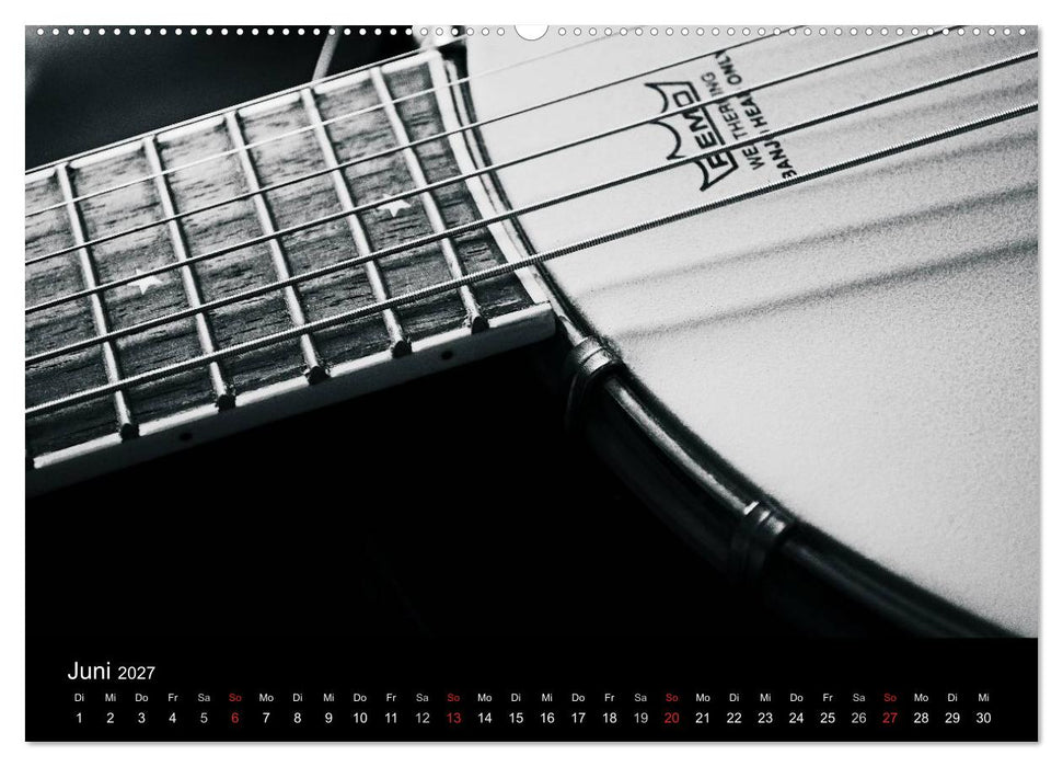 Meine Saiten Ansichten - Banjo, Gitarre, Klavier, Ukulele und Zitter von Ulrike SSK (CALVENDO Wandkalender 2027)