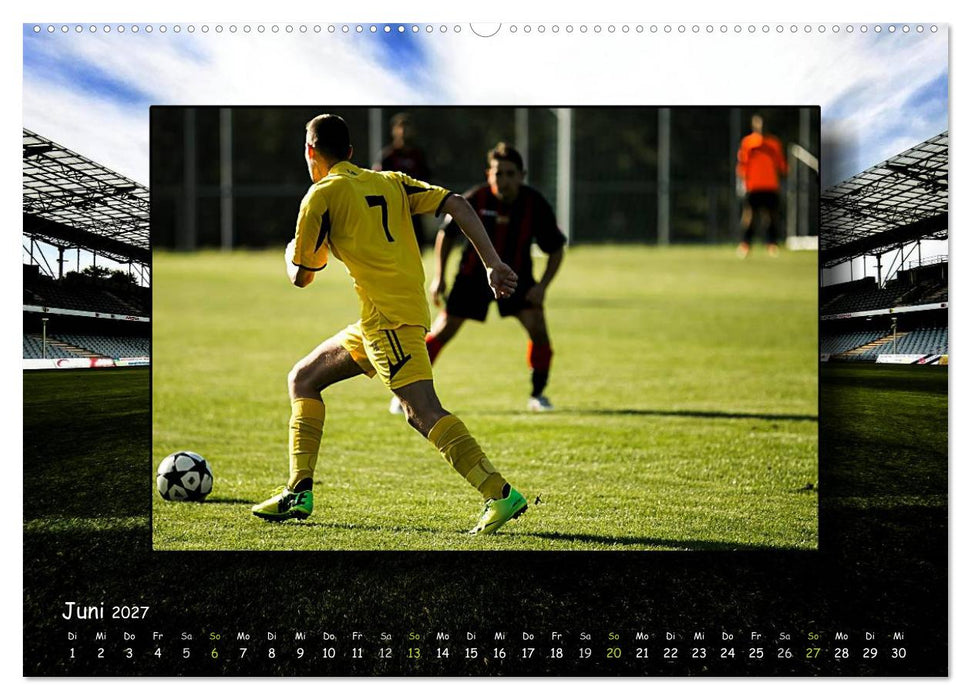 Fußball regiert die Welt (CALVENDO Premium Wandkalender 2027)