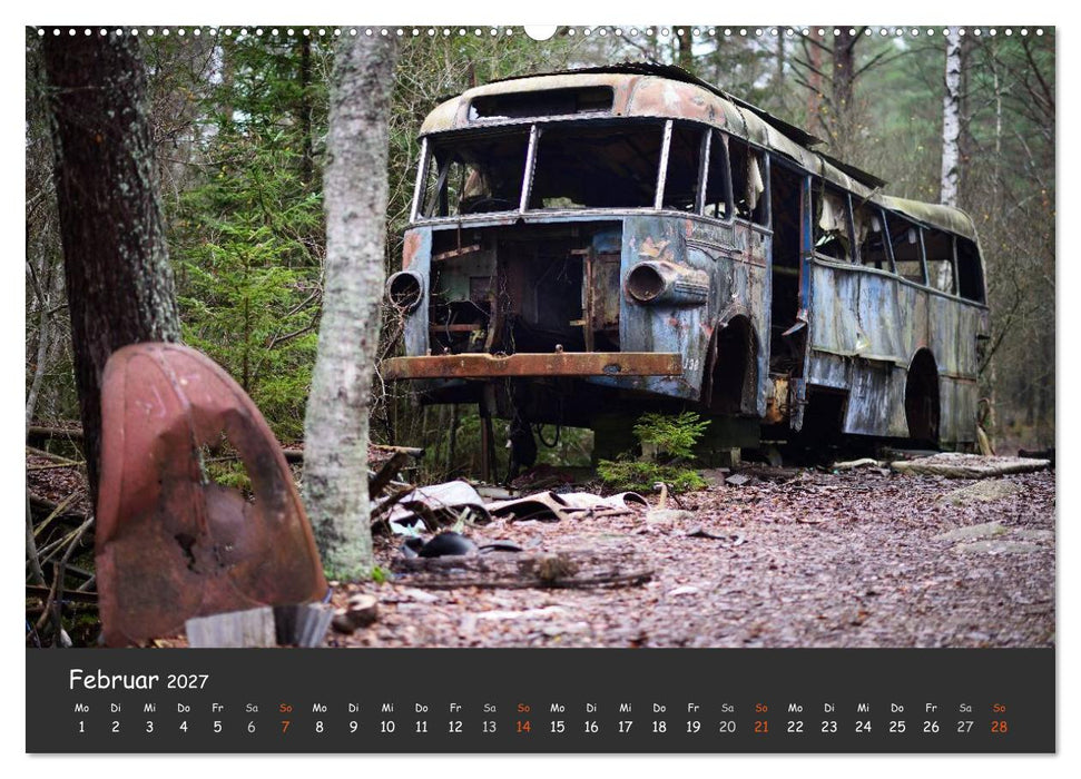 BILKYRKOGÅRDEN Der Autofriedhof im Kyrkö Mosse (CALVENDO Wandkalender 2027)