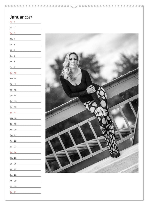 Mode in schwarz und weiß (CALVENDO Premium Wandkalender 2027)