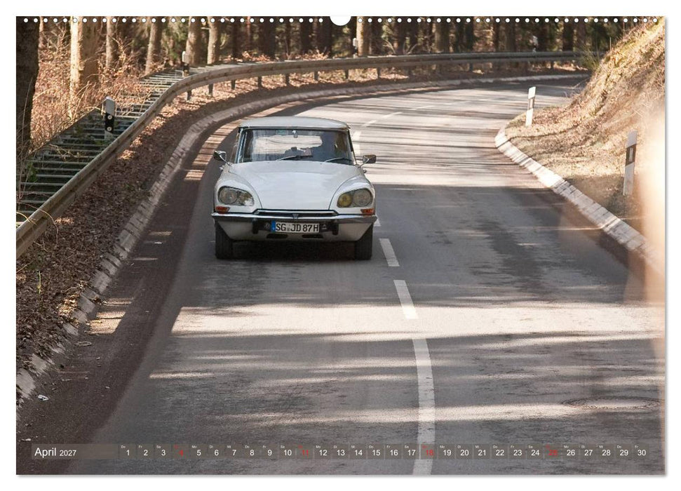 Citroën DS - Göttin in weiß (CALVENDO Wandkalender 2027)