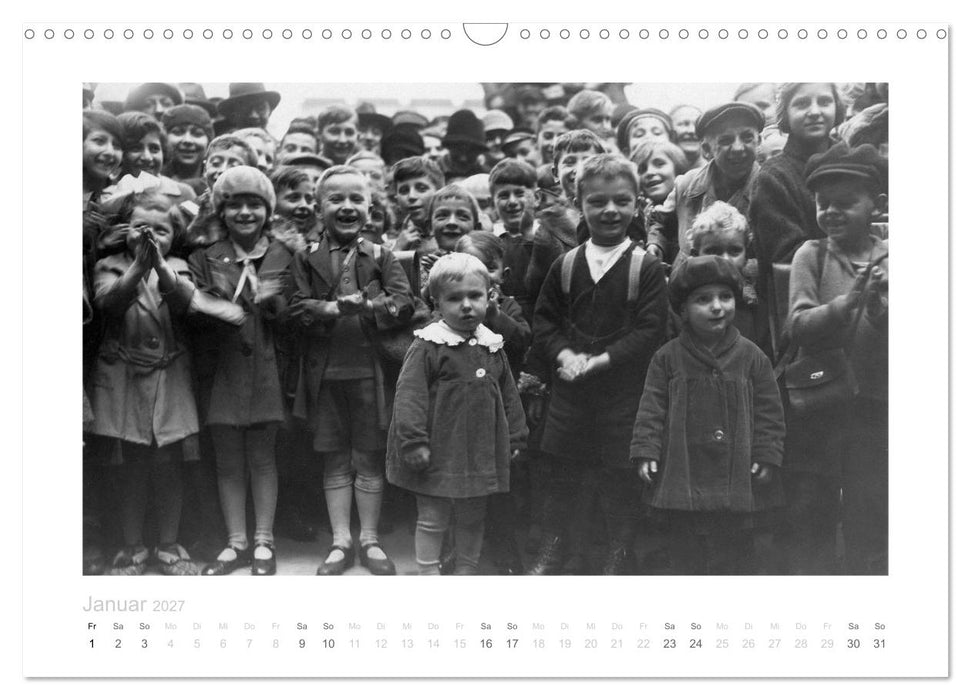 Abenteuer Kindheit in Fotografien (CALVENDO Wandkalender 2027)