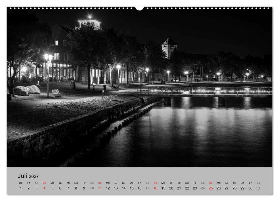 Hansestadt Stralsund bei Nacht (mit GPS-Koordinaten) (CALVENDO Premium Wandkalender 2027)