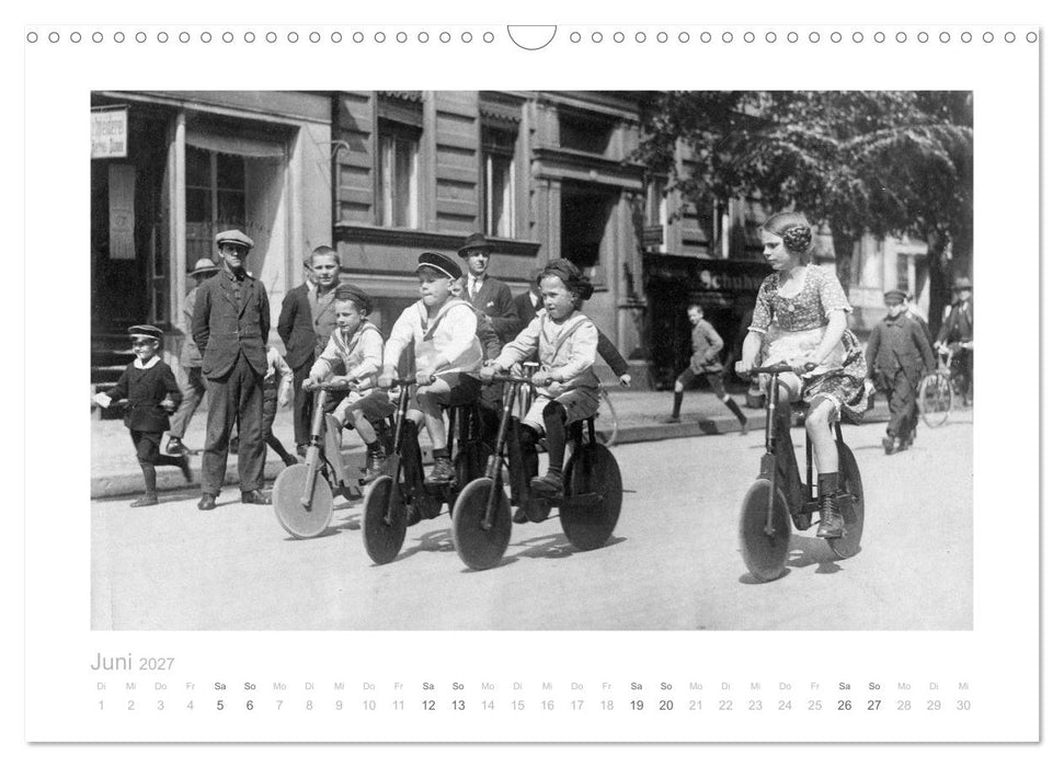 Radfahren in Berlin (CALVENDO Wandkalender 2027)