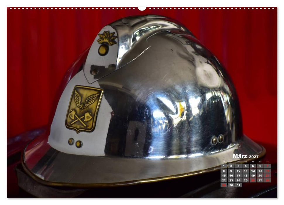 Historische Feuerwehrhelme (CALVENDO Wandkalender 2027)