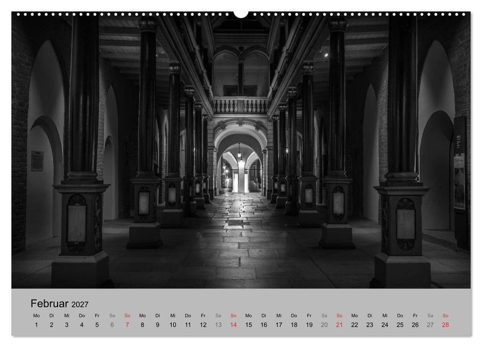 Hansestadt Stralsund bei Nacht (mit GPS-Koordinaten) (CALVENDO Wandkalender 2027)