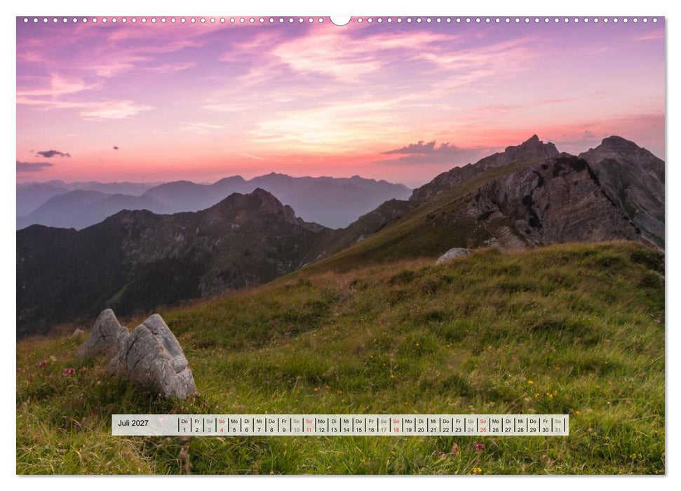 Berge im Licht der Sonne (CALVENDO Premium Wandkalender 2027)