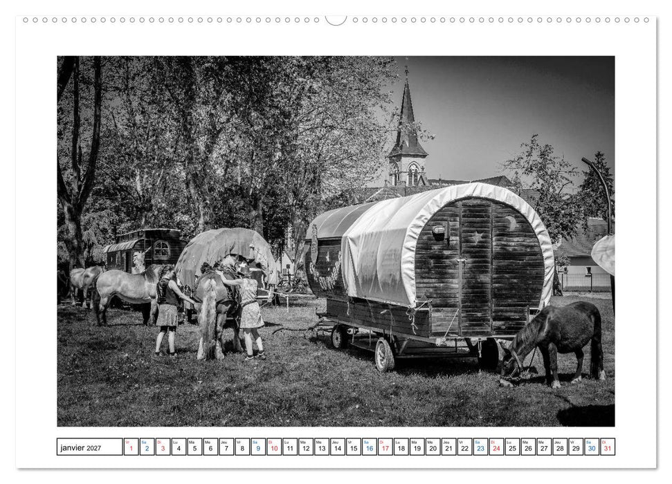 Sur la route avec le Cirque Bidon (CALVENDO Calendrier supérieur 2027)