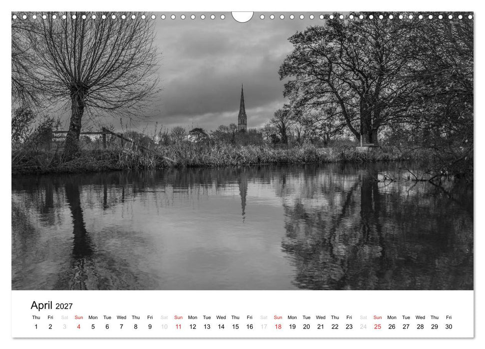Stonehenge Sunsets & Salisbury Cathedral (CALVENDO Monthly Calendar 2027)