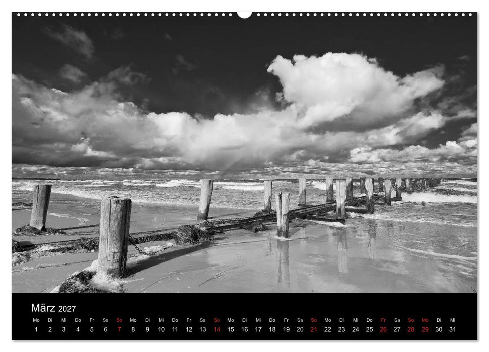 Strandspaziergang an der Ostsee (CALVENDO Wandkalender 2027)