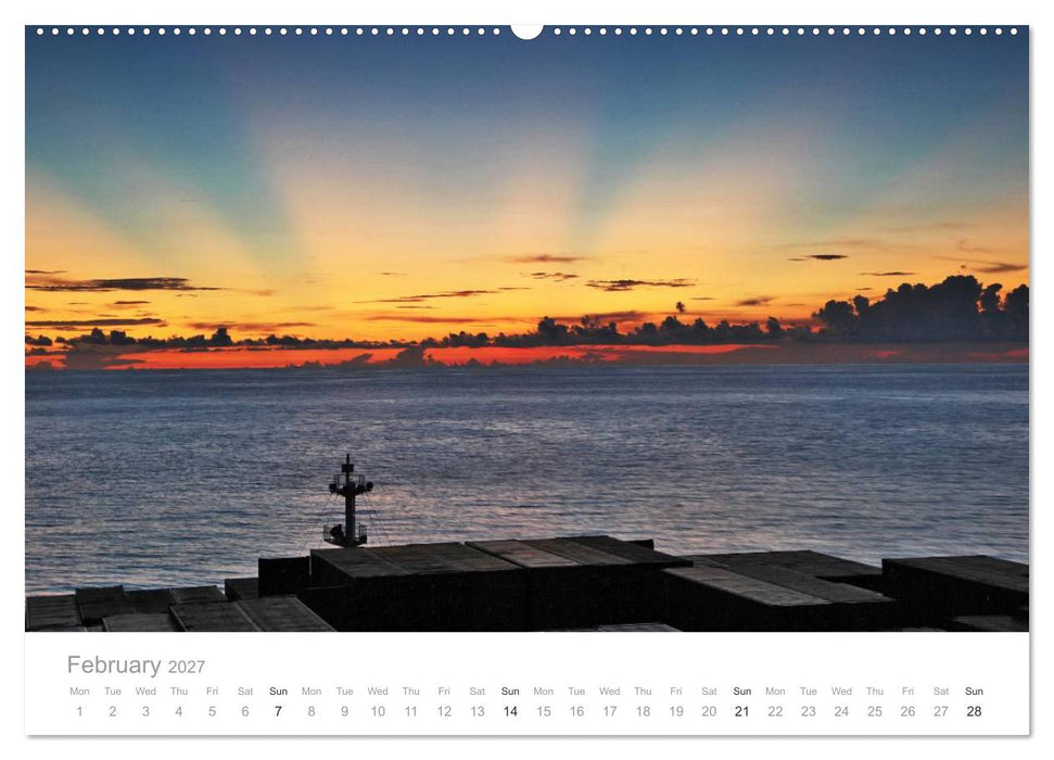 Fascination of Shipping On board around the world (CALVENDO Premium-Calendar 2027)