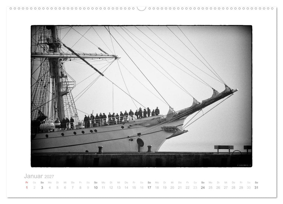 Gorch Fock - zeitlose Eindrücke (CALVENDO Wandkalender 2027)