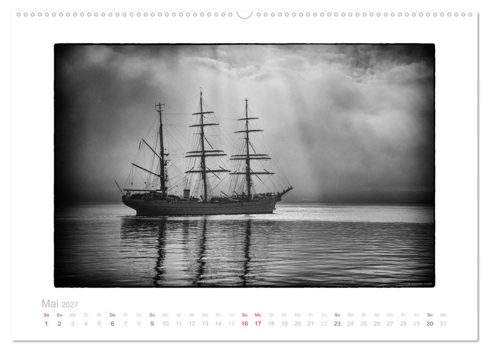 Gorch Fock - zeitlose Eindrücke (CALVENDO Premium Wandkalender 2027)