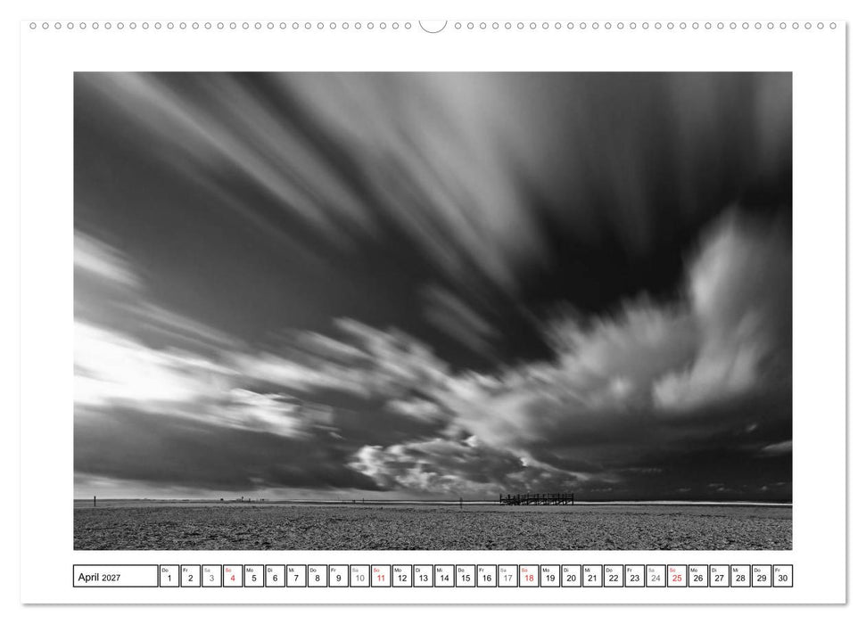 Am Strand von St. Peter-Ording SCHWARZ-WEISS (CALVENDO Wandkalender 2027)