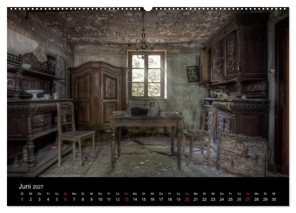 Lost Places - Verlassene Orte (CALVENDO Premium Wandkalender 2027)