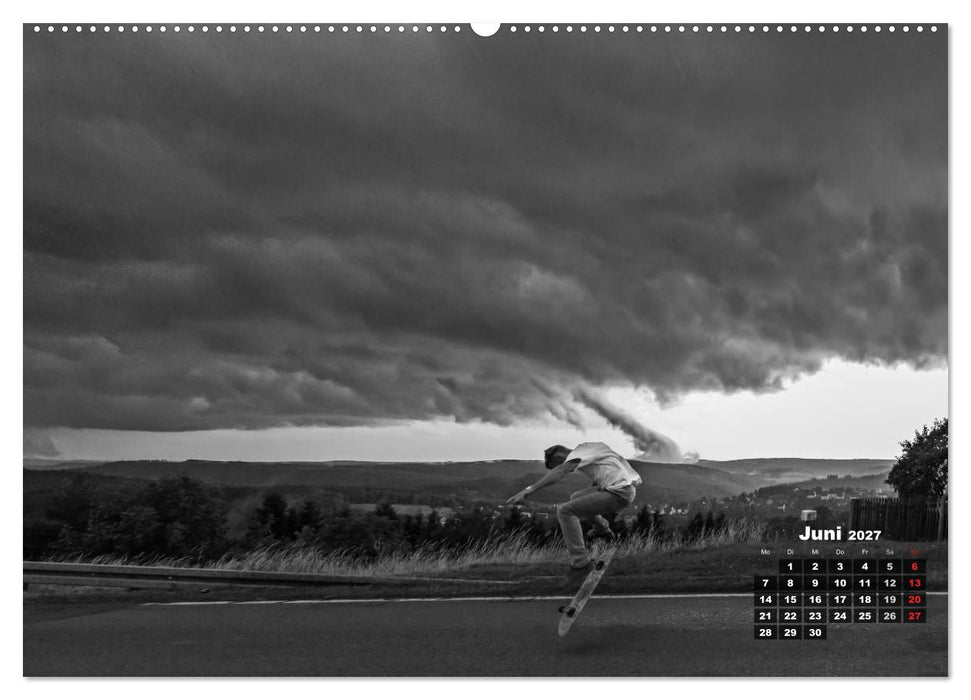 Auf dem Skateboard (CALVENDO Premium Wandkalender 2027)