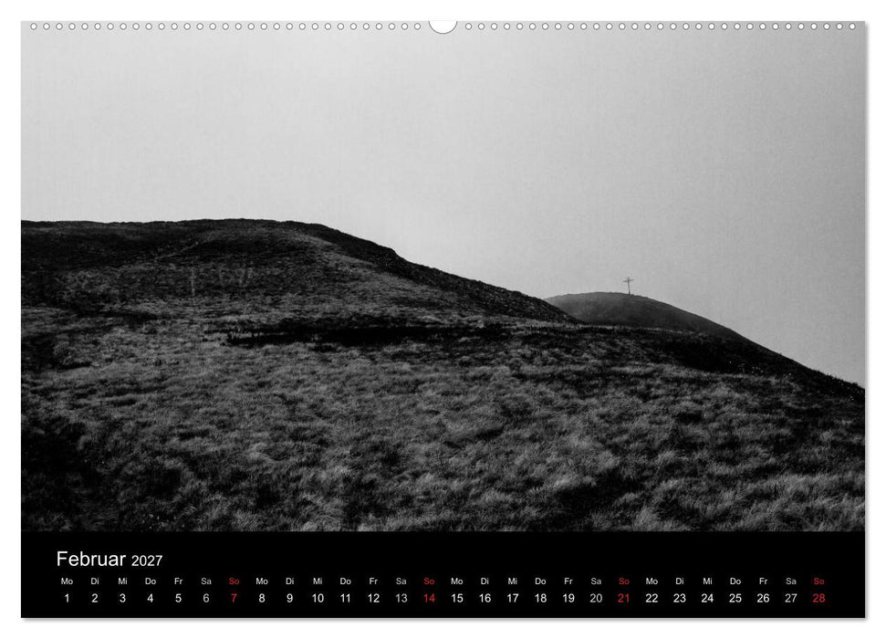 BERGE IN SCHWARZ WEISS (CALVENDO Premium Wandkalender 2027)