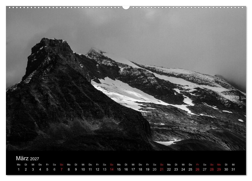 BERGE IN SCHWARZ WEISS (CALVENDO Premium Wandkalender 2027)