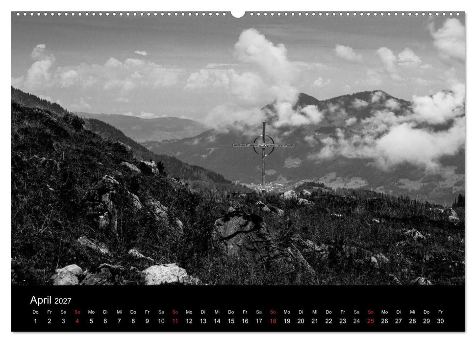 BERGE IN SCHWARZ WEISS (CALVENDO Premium Wandkalender 2027)