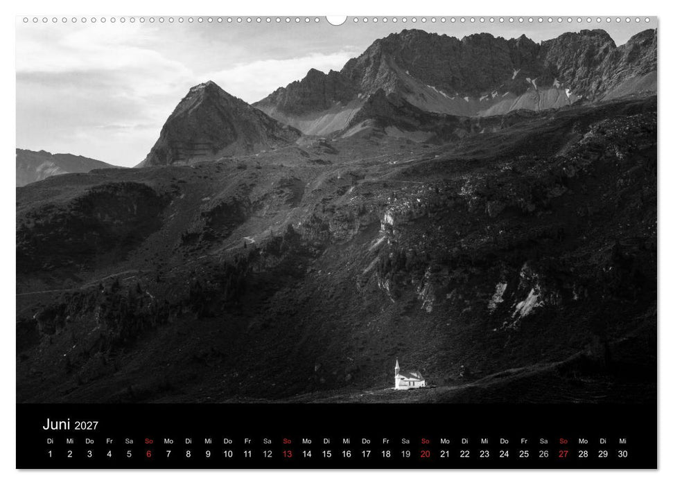 BERGE IN SCHWARZ WEISS (CALVENDO Premium Wandkalender 2027)
