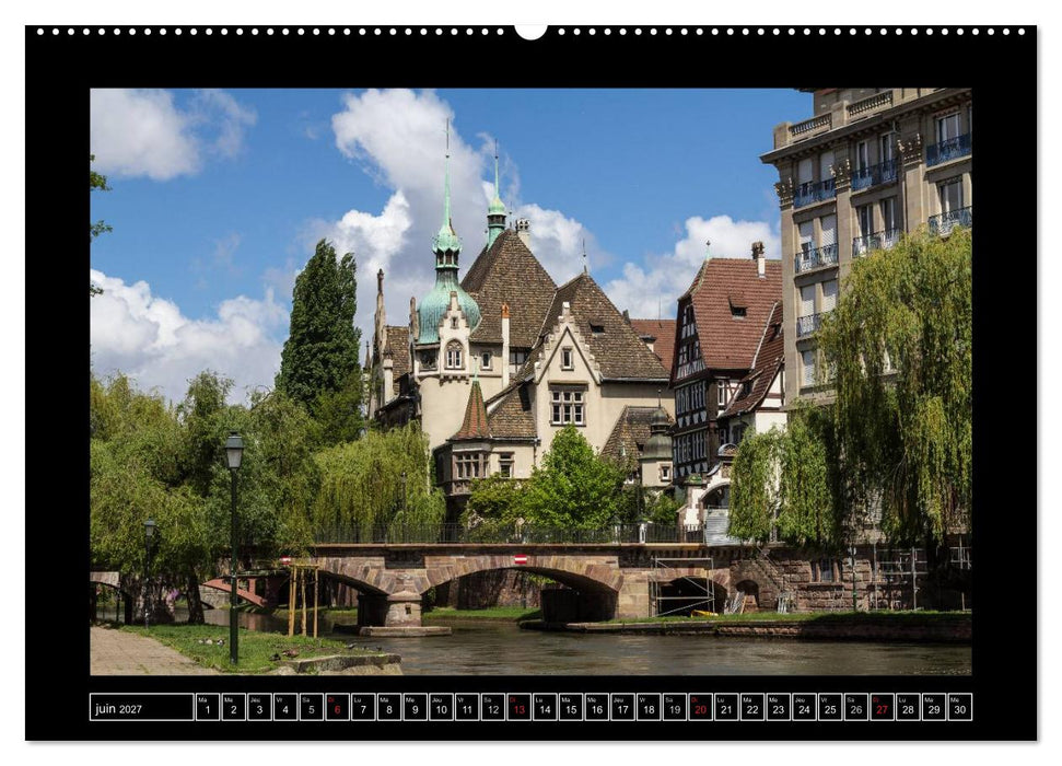 Strasbourg La Petite France (CALVENDO Calendrier supérieur 2027)