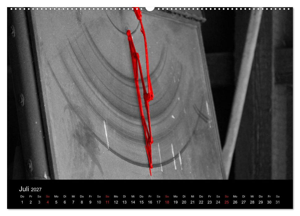 Blickfang in Rot (CALVENDO Premium Wandkalender 2027)