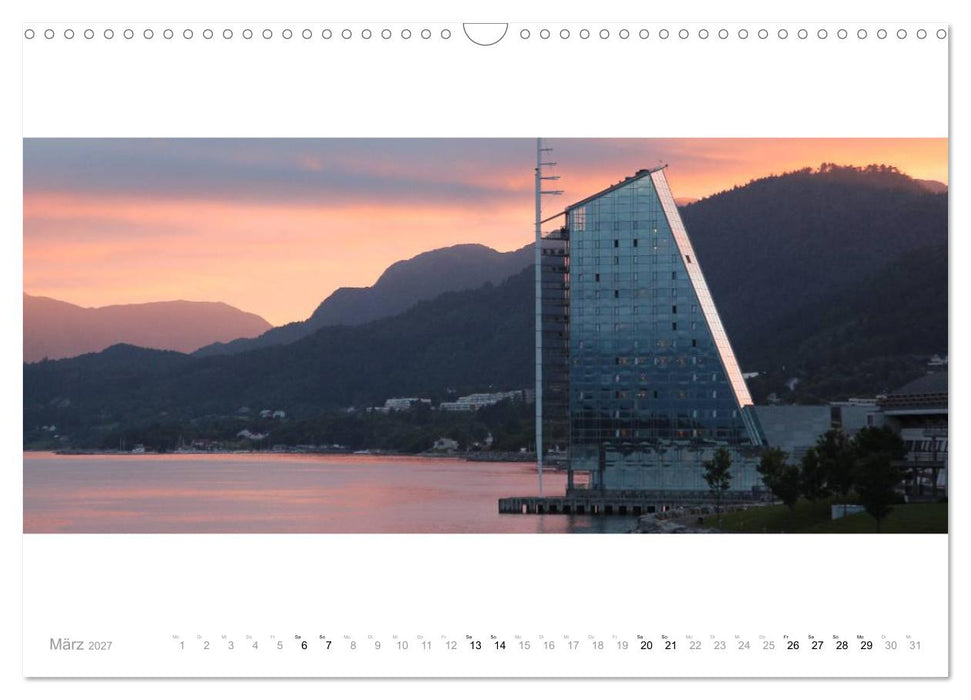 Panoramen der norwegischen Küste (CALVENDO Wandkalender 2027)