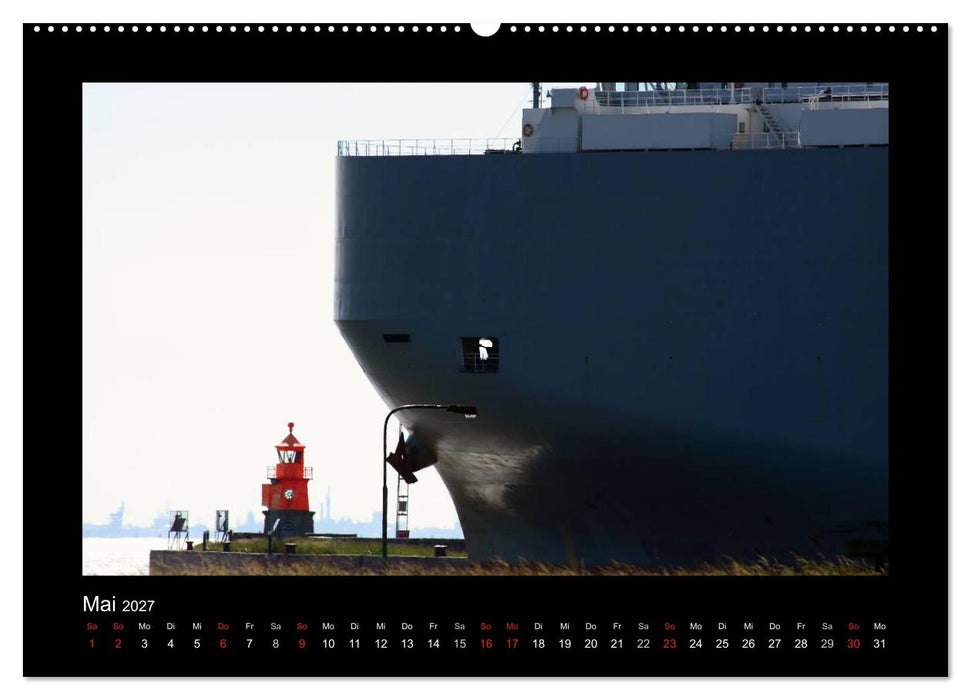 Auf Große Fahrt - Schiffe im Hafen und auf See (CALVENDO Wandkalender 2027)