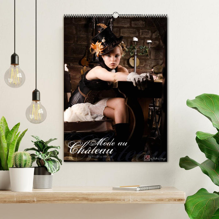 Mode au Chateau (CALVENDO Wandkalender 2027)